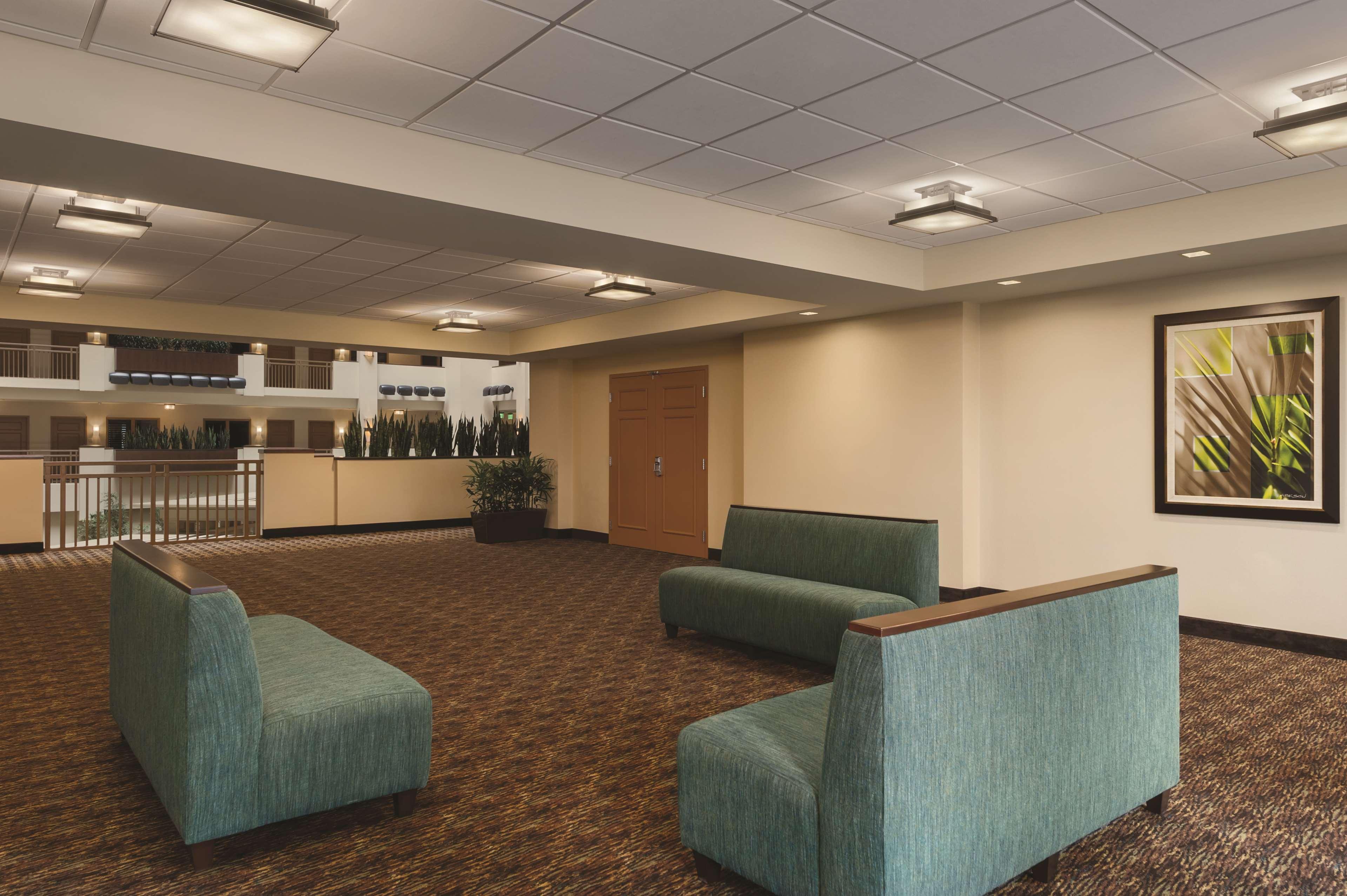 Embassy Suites By Hilton Orlando Lake Buena Vista South Kissimmee Exterior photo